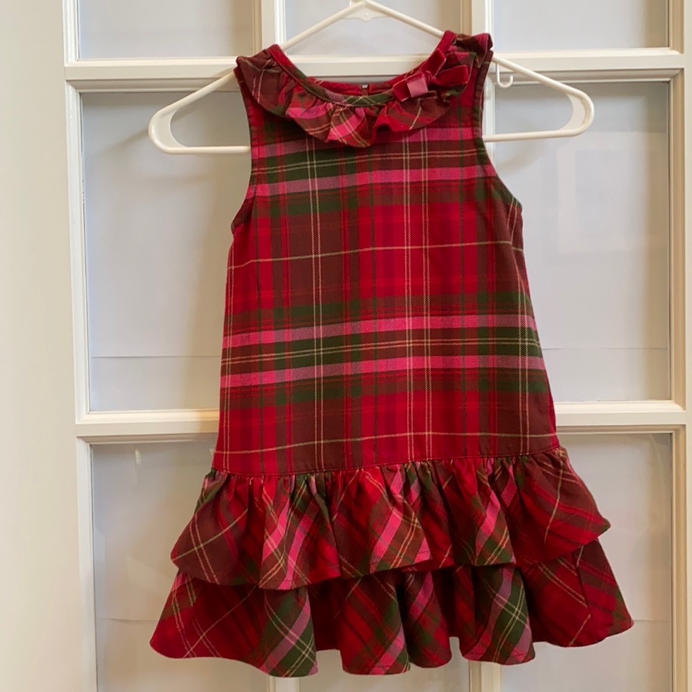 Gymboree size 5 plaid dress with ruffled bottom.
